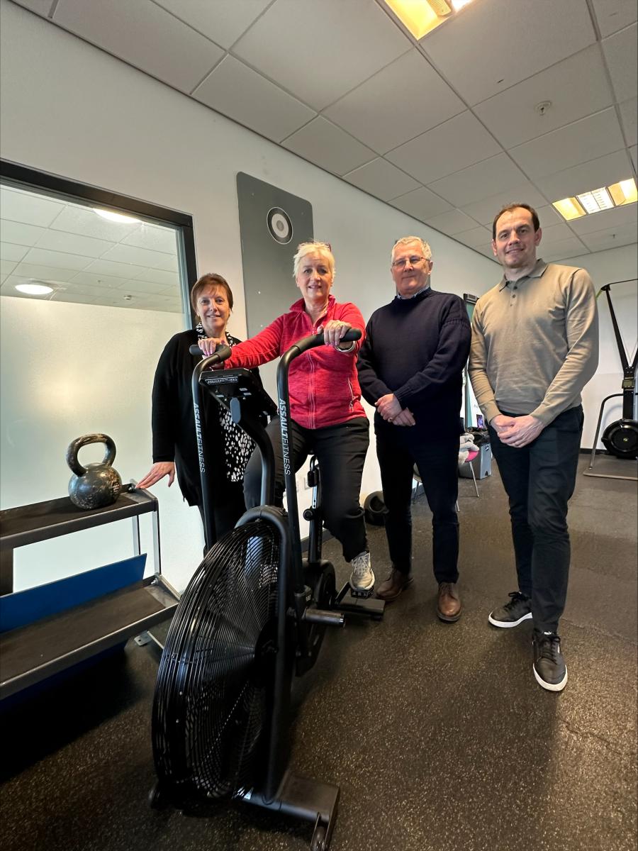 Cllr Julia Huffer on bike with Clare Pendle, David Ambrose-Smith and Martin Grey